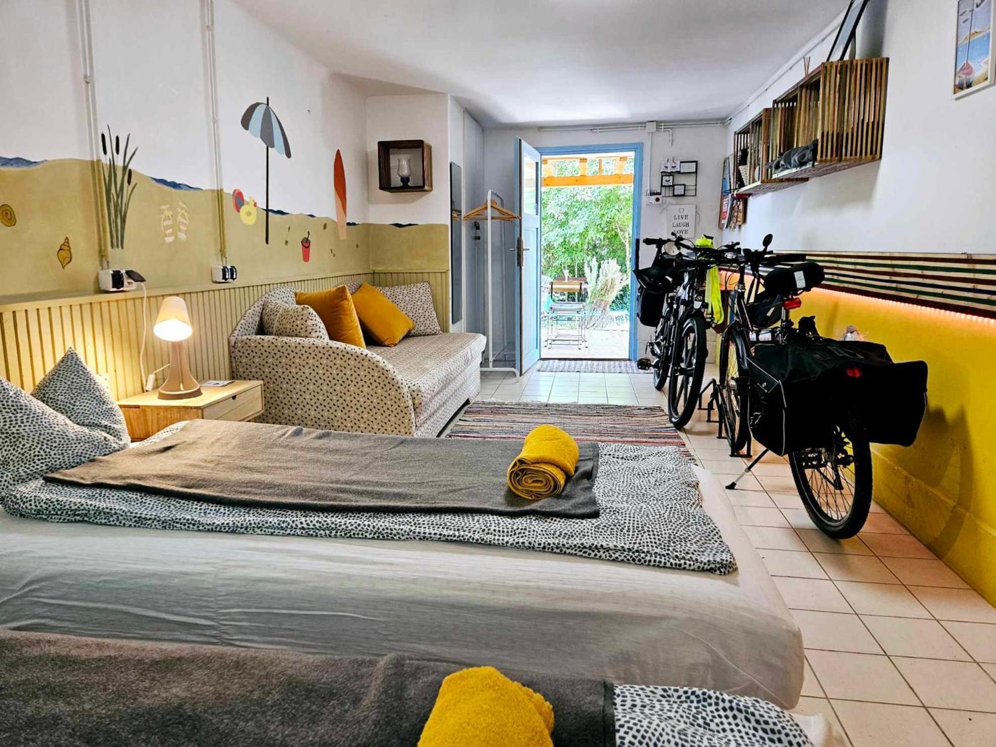 Apartment For Cyclists Ride In Balatonalmádi Buitenkant foto